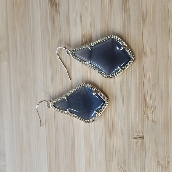 Kendra Scott Grey Drop Earrings - Picture 2 of 4